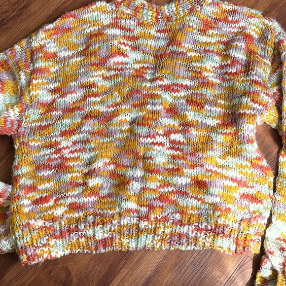 Wild fable sweater. - Picture 4 of 4